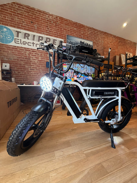 Tripper Falcon II Sport XL Premium (WHITE OPEN BOX)